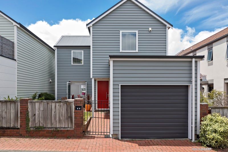 6/36 Dee Street, Island Bay, Wellington - Carousel 1