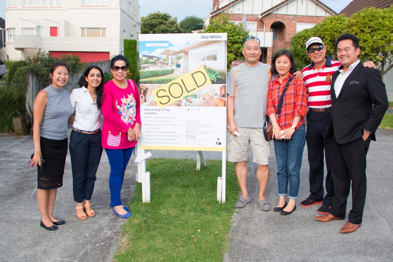 3/66 Atkin Avenue, Mission Bay, Auckland - Carousel 1