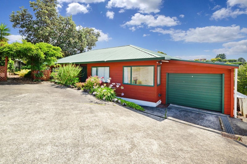 1/20 Glen Vista Place, Bayview, Auckland - Carousel 1