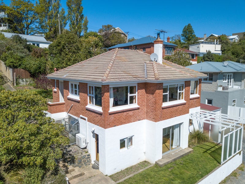 17 Tyne Street, Roslyn, Dunedin - Carousel 1