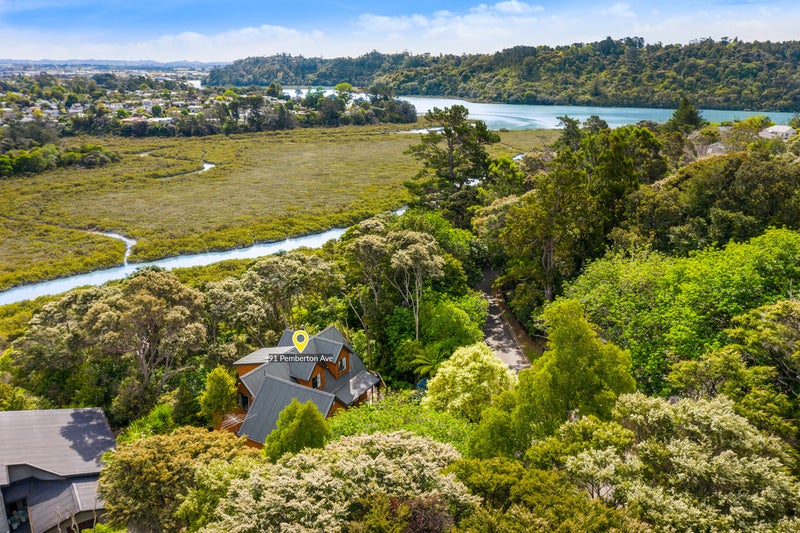91 Pemberton Avenue, Bayview, Auckland - Carousel 1