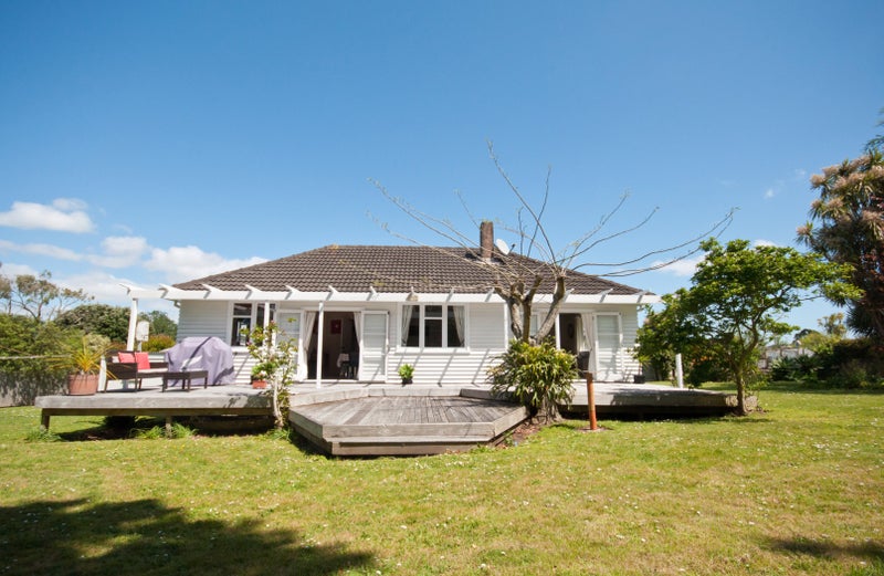 23 Weybridge Crescent, Glen Innes, Auckland - Carousel 18