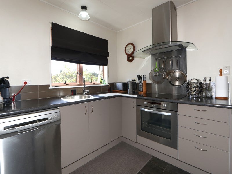 301 Riverslea Road North, Parkvale, Hastings - Carousel 2