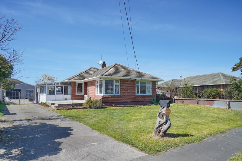 46 Bournemouth Crescent, Aranui, Christchurch - Carousel 2