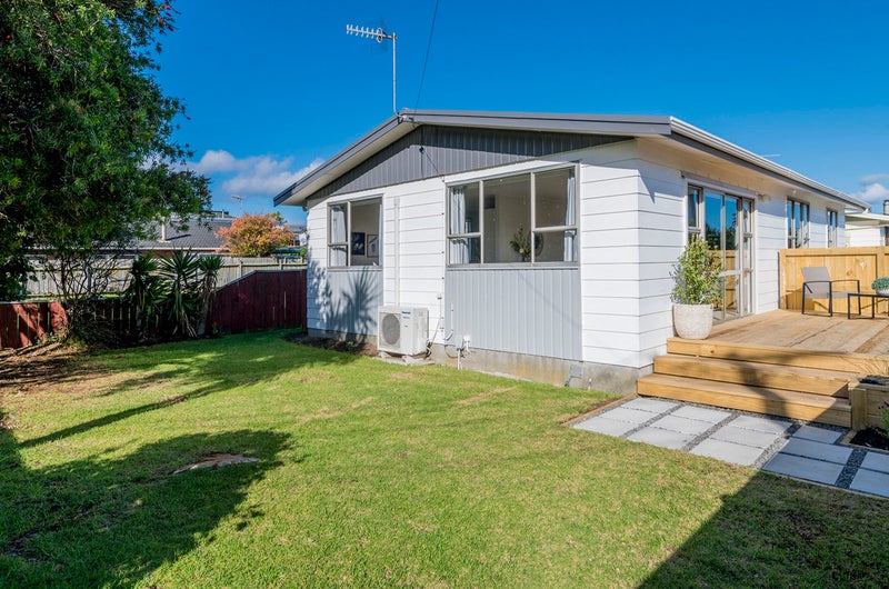 46A Martin Road, Paraparaumu Beach, Paraparaumu - Carousel 2