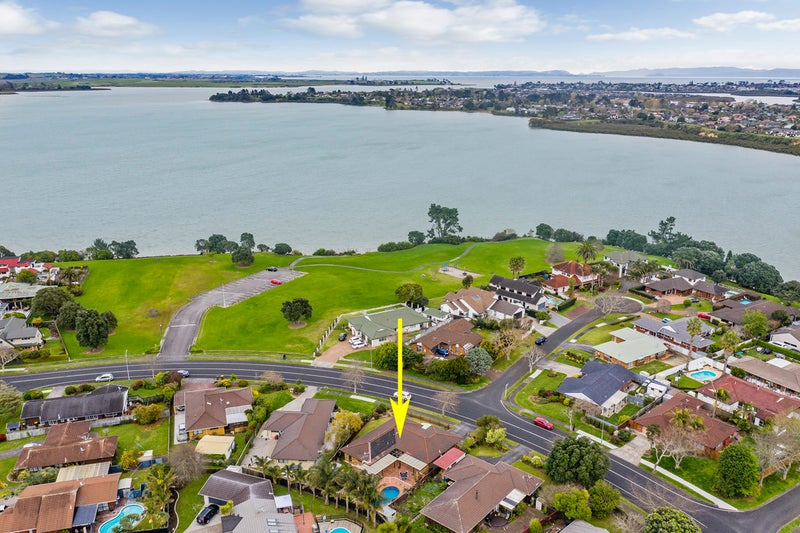 92 Walter Strevens Drive, Conifer Grove, Takanini - Carousel 2