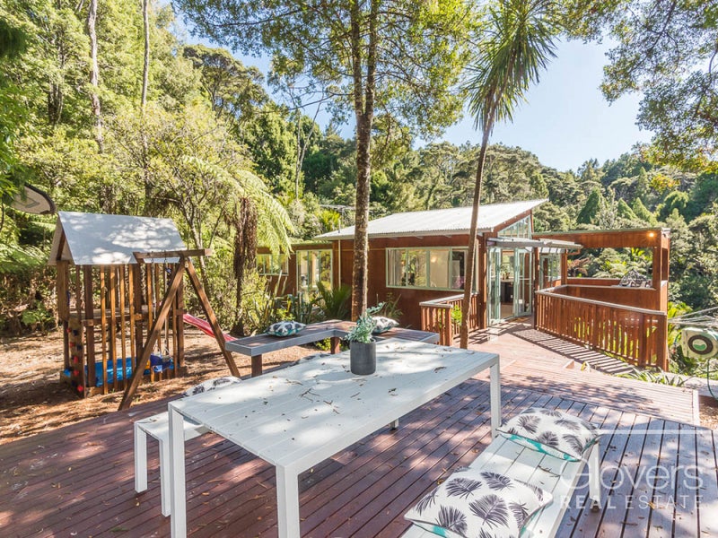 39/37 Kauri Loop Road, Oratia, Auckland - Carousel 1