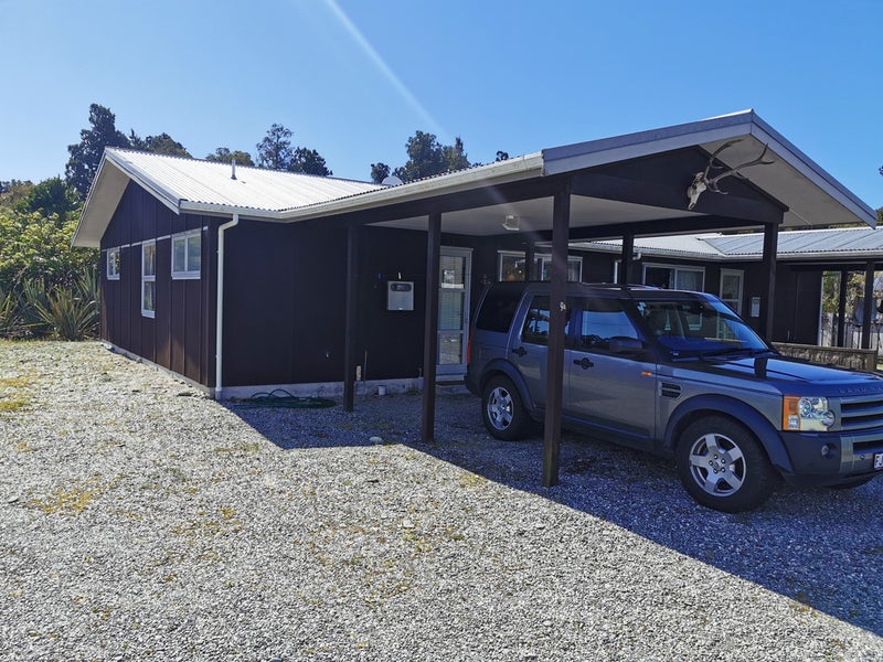 9 Nyhon Place, Haast - Carousel 1