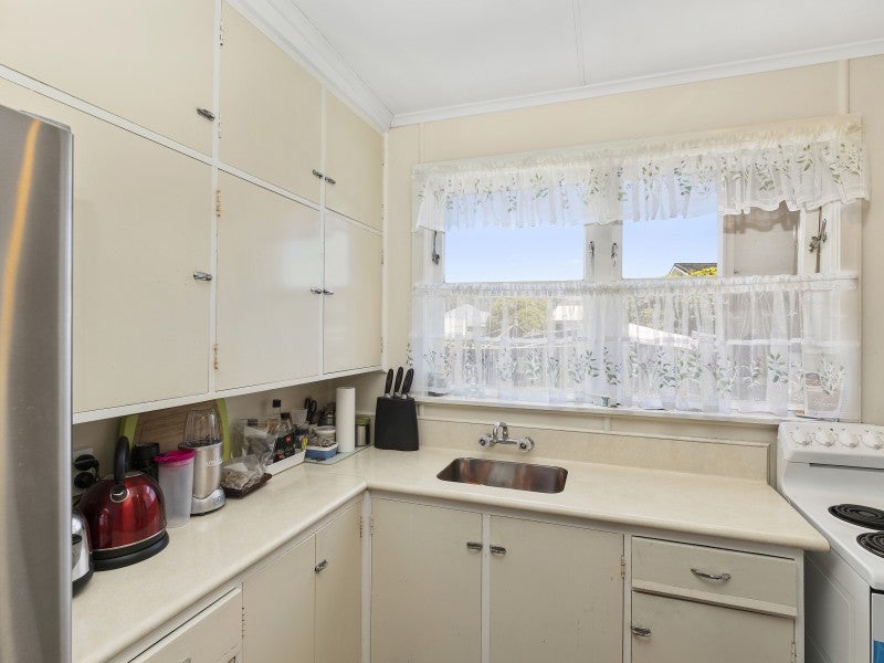 47B Frederick Street, Avalon, Lower Hutt - Carousel 2