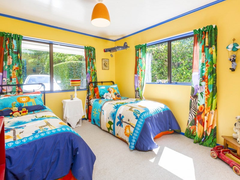 189 Katherine Mansfield Drive, Whitemans Valley - Carousel 26