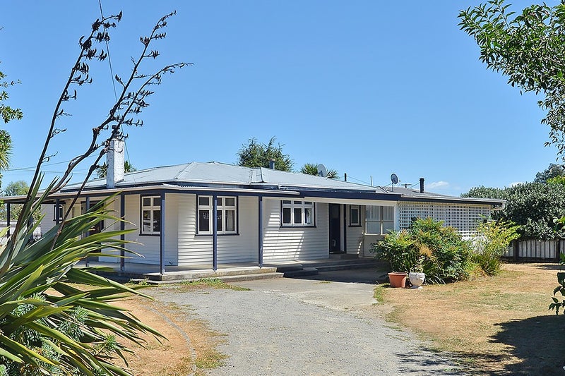 0 , Martinborough - Carousel 1