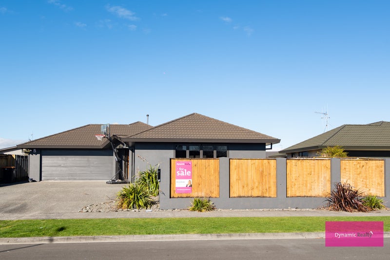 7 Branigan Parade, Kelvin Grove, Palmerston North - Carousel 2