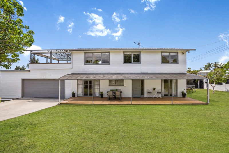 1 John Bracken Way, Beach Haven, Auckland - Carousel 26