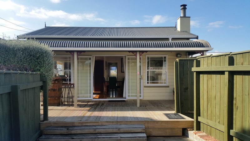 88 Calabar Road, Miramar, Wellington - Carousel 1