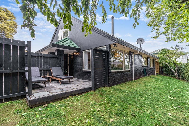 21 Freda Place, Favona, Auckland - Carousel 2