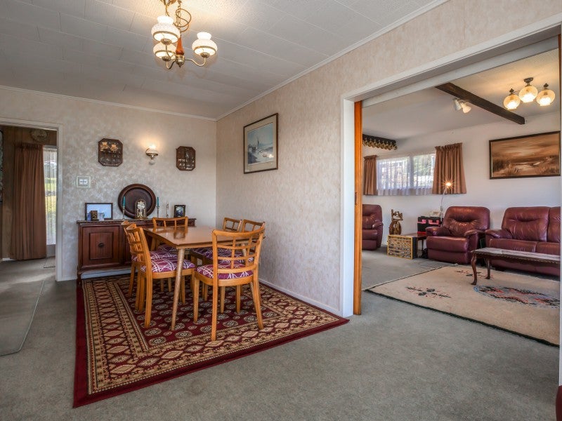 9 Forth Place, Papakowhai, Porirua - Carousel 2