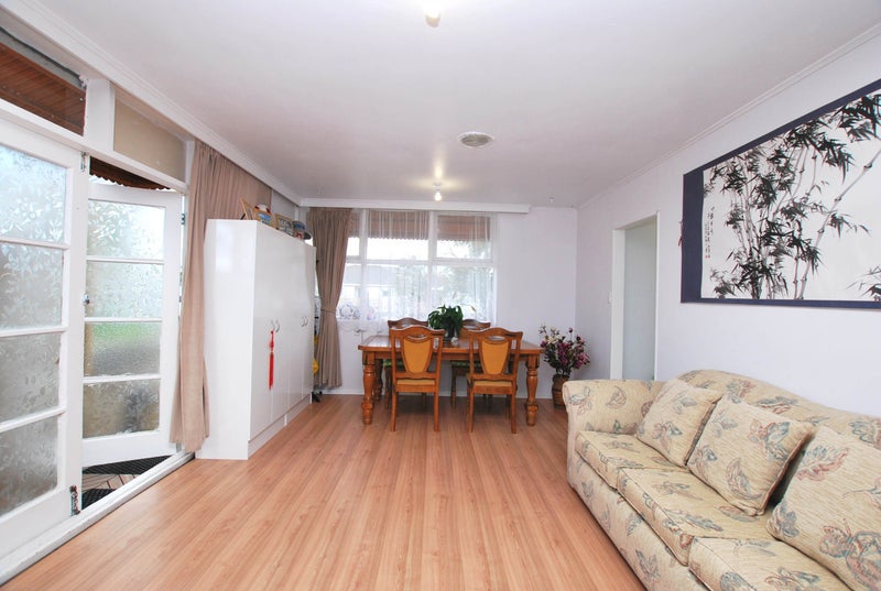 1/29 Wingate Street, Avondale, Auckland - Carousel 2