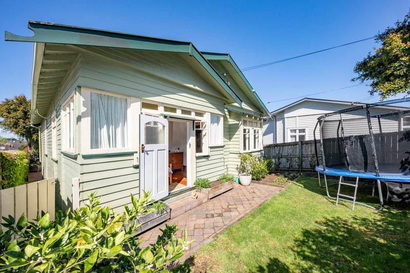 63 Mount Smart Road, Onehunga, Auckland - Carousel 2