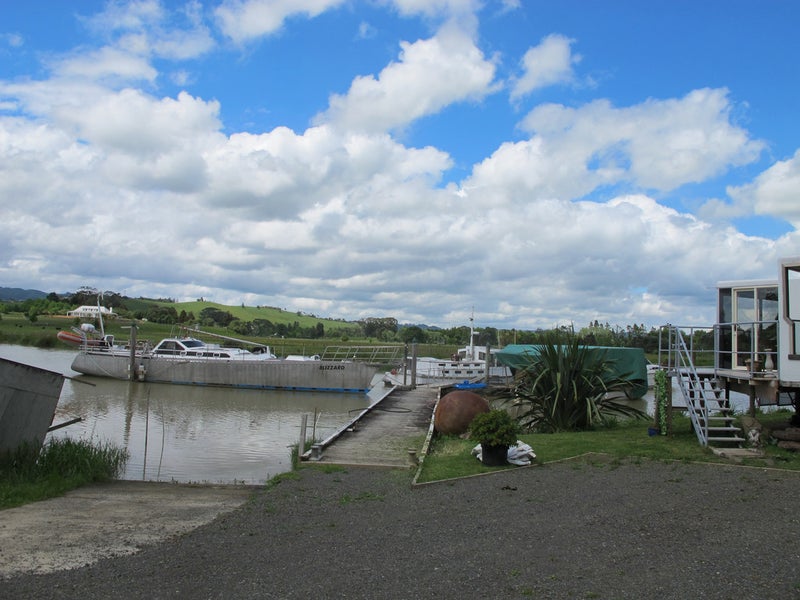 185 North Road, Papakura - Carousel 2