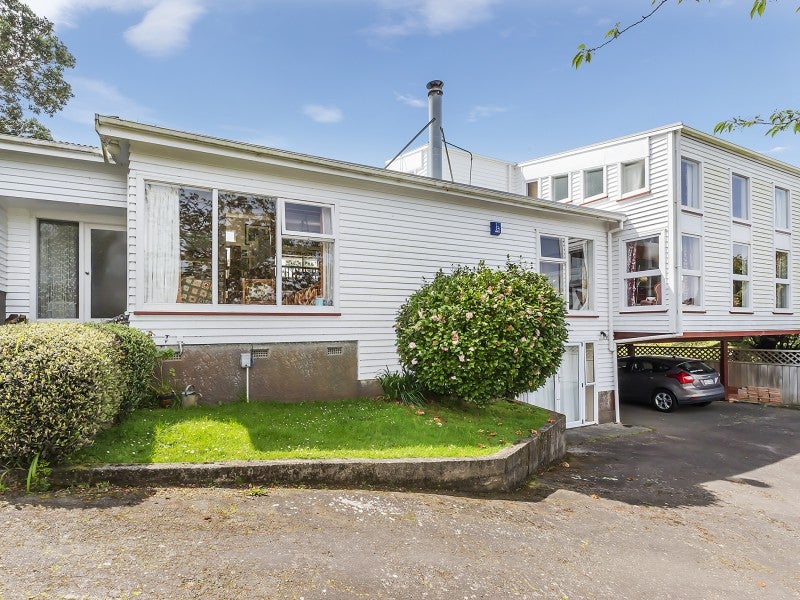 56 Fox Street, Ngaio, Wellington - Carousel 1