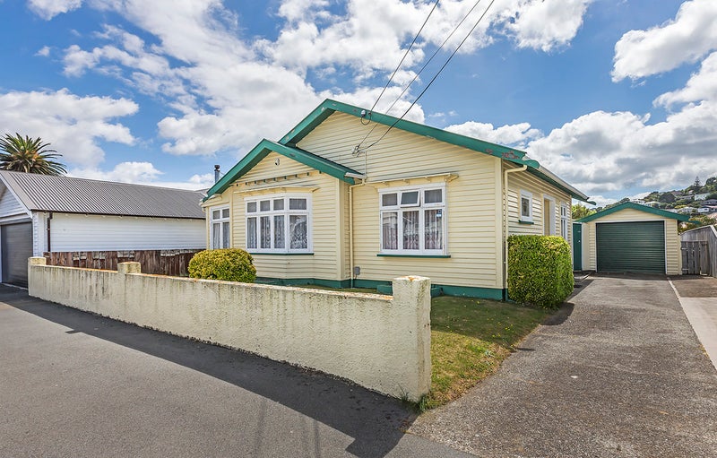 55 Strathavon Road, Miramar, Wellington - Carousel 1