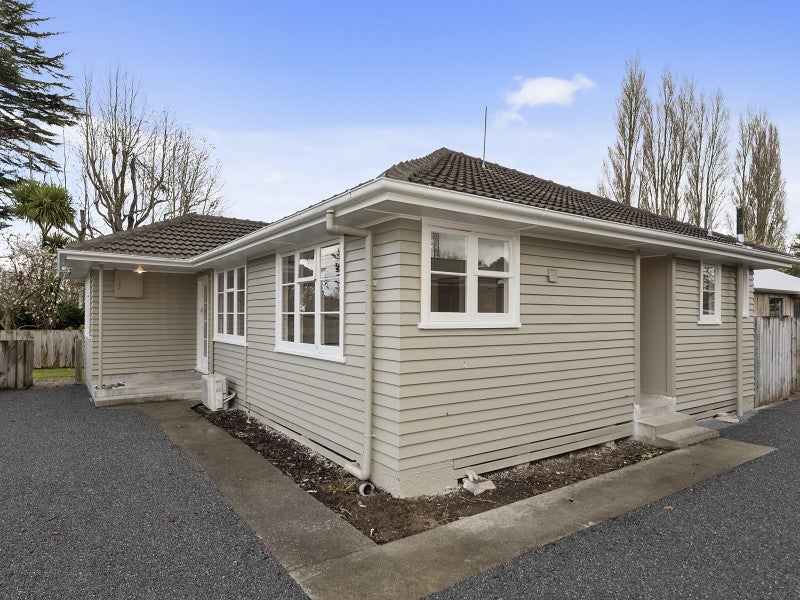 29 Barrie Crescent, Silverdale, Hamilton - Carousel 11