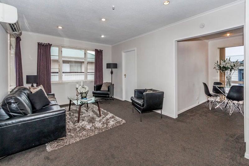 6 Farquhars Road, Redwood, Christchurch - Carousel 1