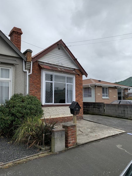 54 Surrey Street, Caversham, Dunedin - Carousel 1