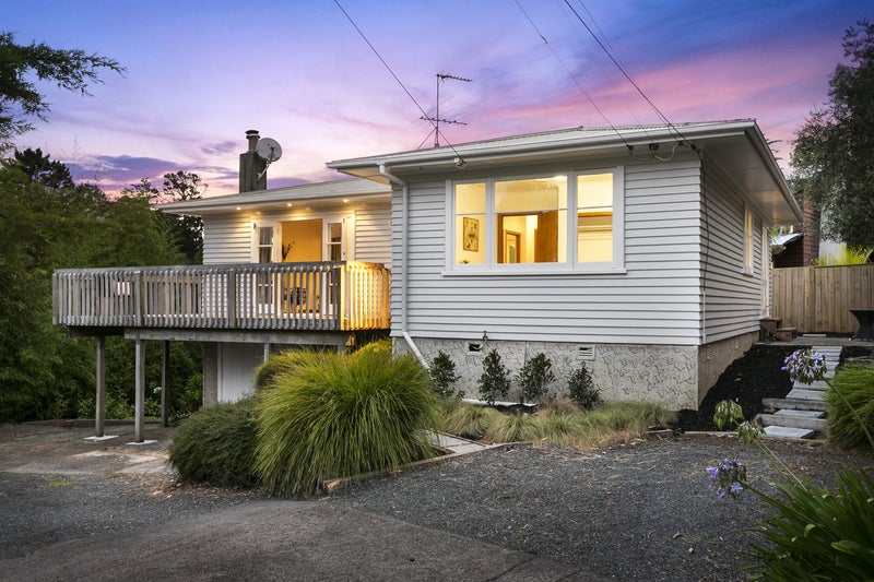534 West Coast Road, Oratia, Auckland - Carousel 1