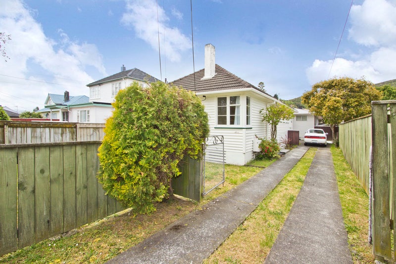 1/350 Waiwhetu Road, Fairfield, Lower Hutt - Carousel 11