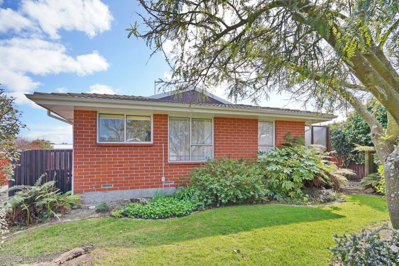 1/3 Karnak Crescent, Russley, Christchurch - Carousel 2