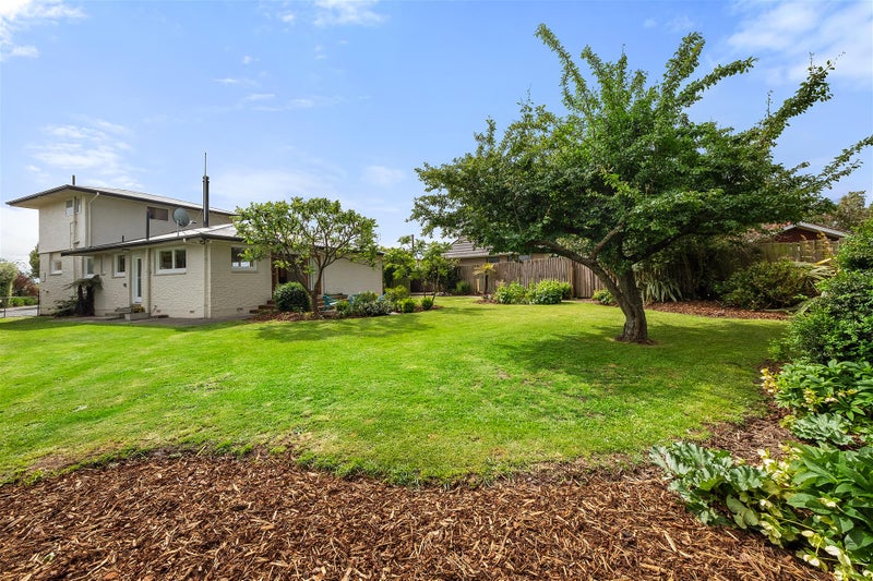 8 Martbern Crescent, Bishopdale, Christchurch - Carousel 21