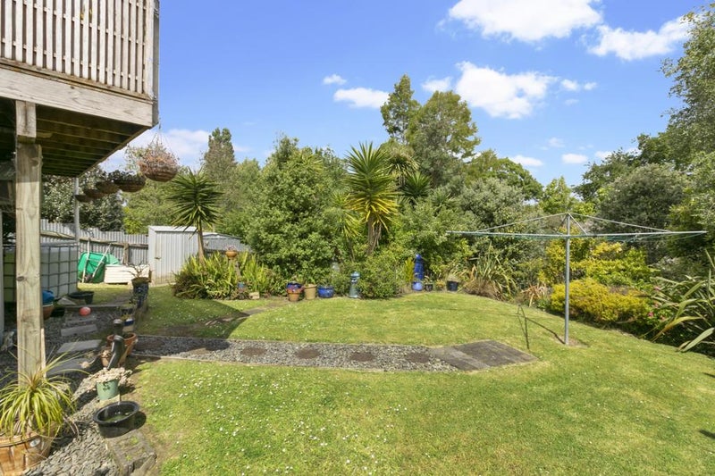 20 Larsen Road, Panmure, Auckland - Carousel 19
