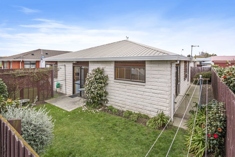 1/40 Heathglen Avenue, Parklands, Christchurch - Carousel 2