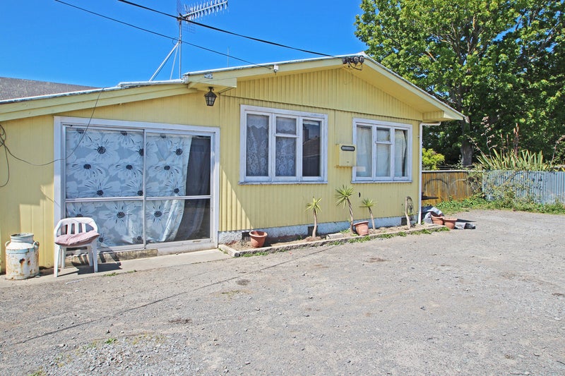 1/42A Geddis Avenue, Maraenui, Napier - Carousel 1