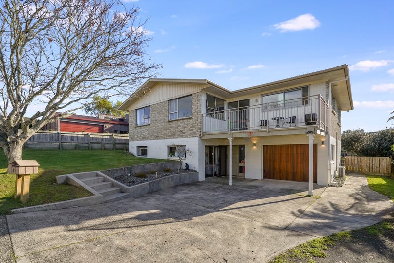 8 Vincent Place, Dinsdale, Hamilton - Carousel 1