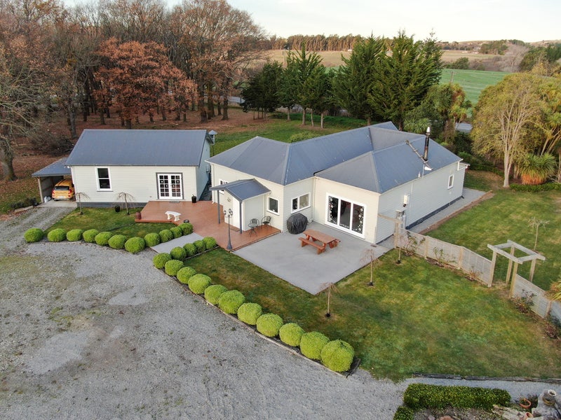 11A Woolshed Road, Reidston, Oamaru - Carousel 1