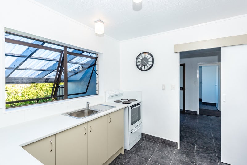 24 Edelsten Place, Tamarau, Gisborne - Carousel 2