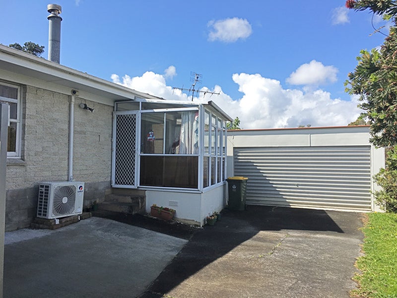 2/349 Pakuranga Road, Pakuranga Heights, Auckland - Carousel 1