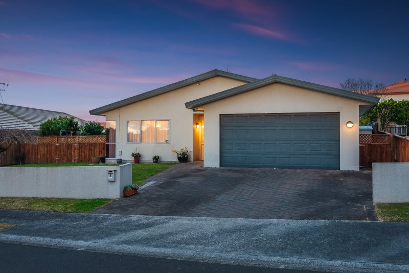 5 Lucerne Place, Welcome Bay, Tauranga - Carousel 2