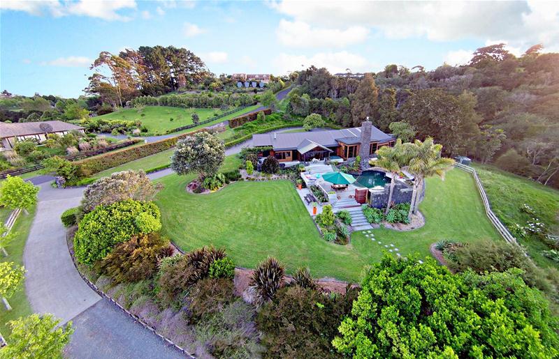 564 Whitford Road, Howick - Carousel 2