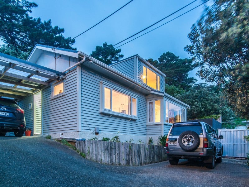 103 Houghton Bay Road, Houghton Bay, Wellington - Carousel 1