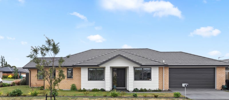 4 Emma Street, Marshland, Christchurch - Carousel 1