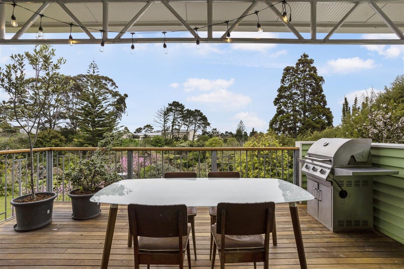 76 Methuen Road, New Windsor, Auckland - Carousel 2