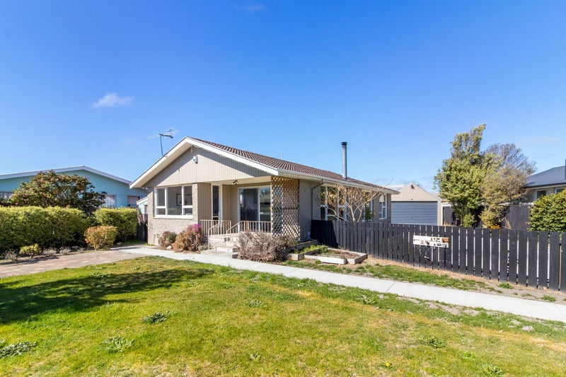 3 Ingrid Street, Parklands, Christchurch - Carousel 14
