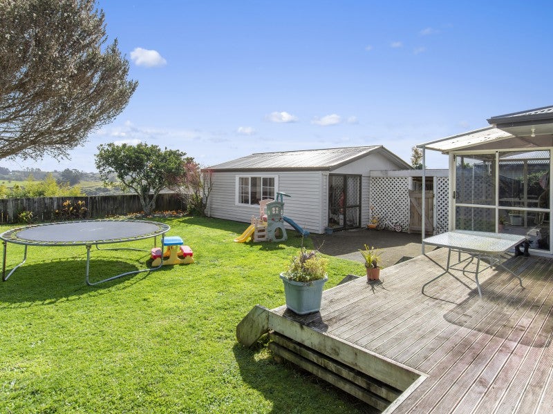 19 Bongard Street, Gate Pa, Tauranga - Carousel 2