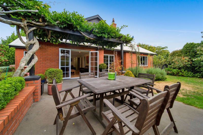 12B Frank Frethey Place, Highlands Park, New Plymouth - Carousel 1