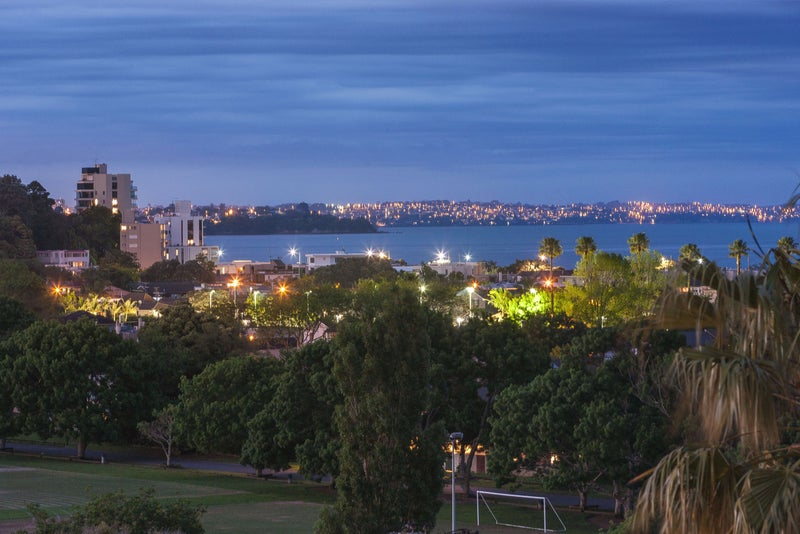 22 Allum Street, Kohimarama, Auckland - Carousel 2