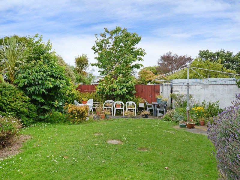 4 Orr Crescent, Hutt Central, Lower Hutt - Carousel 21