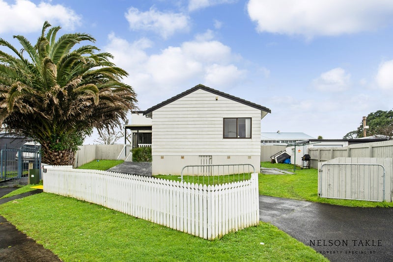 3/8 Martha Lane, Weymouth, Auckland - Carousel 11